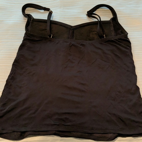 Swimsuit - Picture 2 of 4